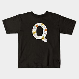 Letter Q with Flower Pattern Kids T-Shirt